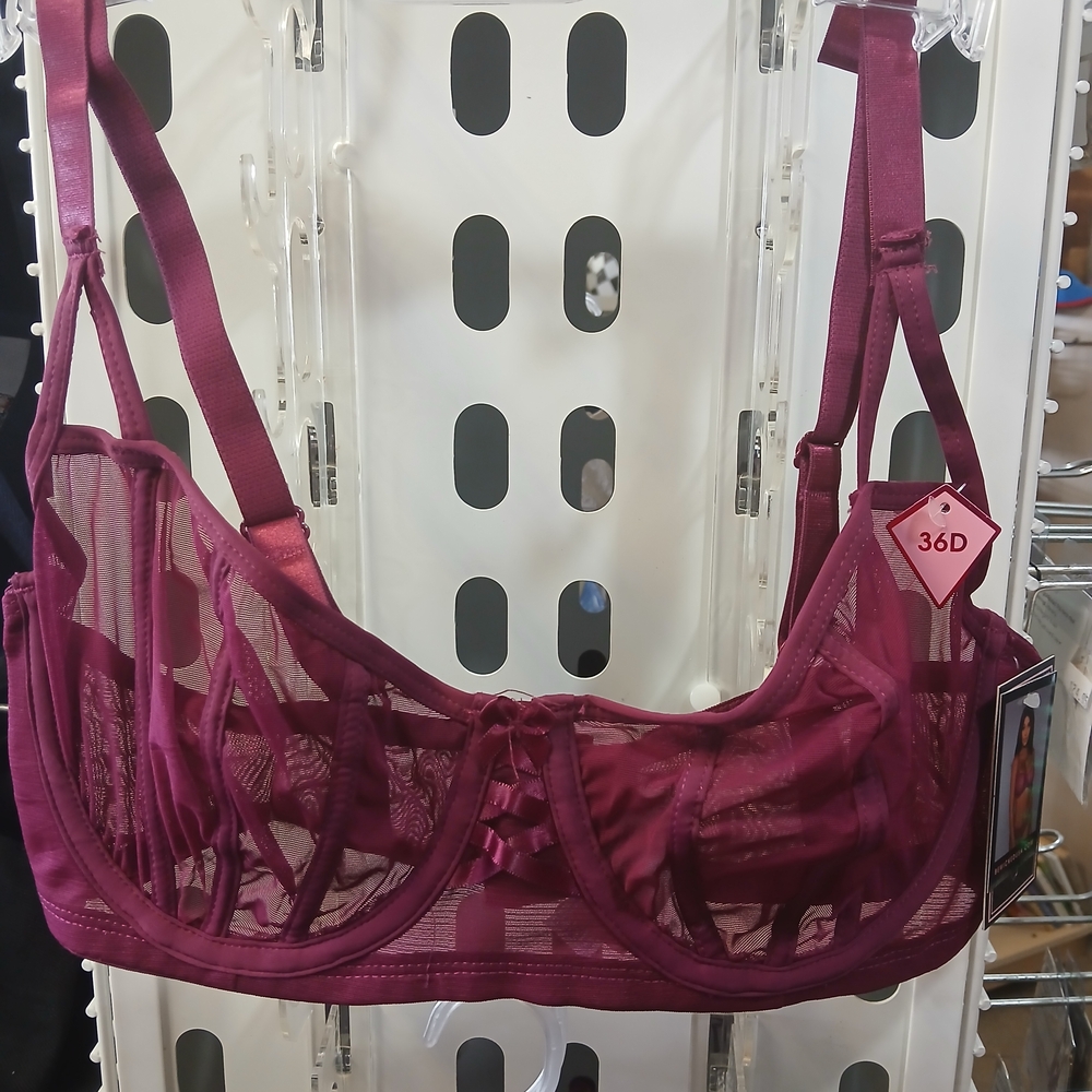Be Wicked Lace Underwire Bra in Deep Burgundy